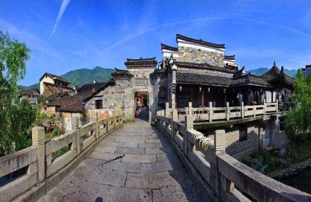 履职新时代 | 三名代表讲述履职故事，聚焦医药健康基层治理